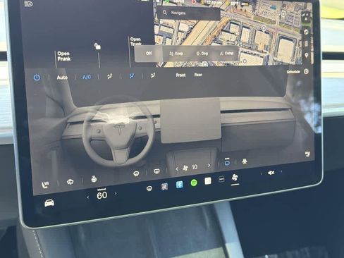 Used 2025 Tesla Model Y Long Range image 17