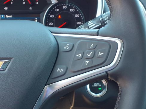 Used 2023 Chevrolet Equinox LT AWD/4WD image 16