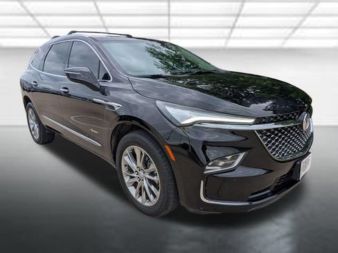 Used 2024 Buick Enclave Avenir w/ Avenir Technology Package FWD image 1