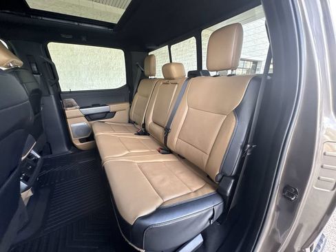 Used 2023 Ford F350 Lariat w/ Lariat Ultimate Package AWD/4WD image 26