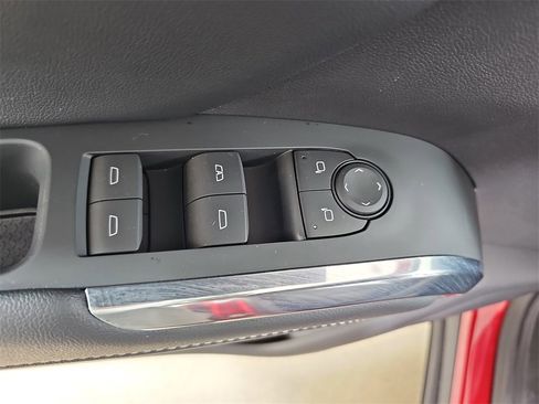 Certified 2024 Chevrolet Traverse LT w/ Trailering Package image 35