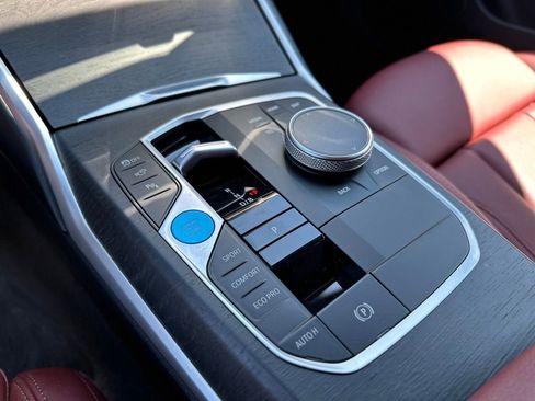 Used 2023 BMW i4 eDrive35 RWD image 31
