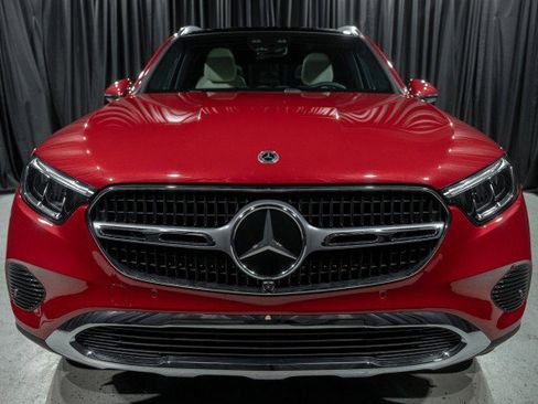 New 2026 Mercedes-Benz GLC 300 4MATIC image 2