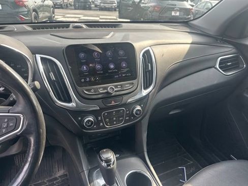 Used 2020 Chevrolet Equinox Premier FWD image 17