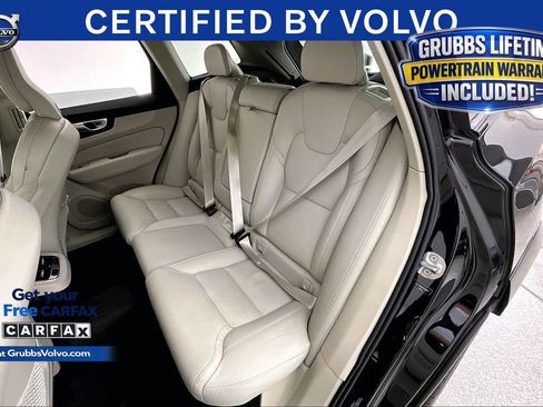 Certified 2024 Volvo XC60 B5 Ultimate w/ Protection Package Premier AWD/4WD image 33