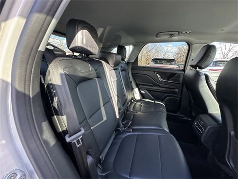Certified 2022 Lincoln Corsair AWD w/ Equipment Group 101A image 37