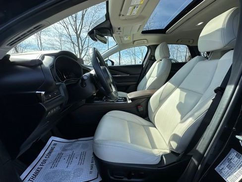 Used 2025 MAZDA CX-30 2.5 Turbo w/ Premium Package image 24