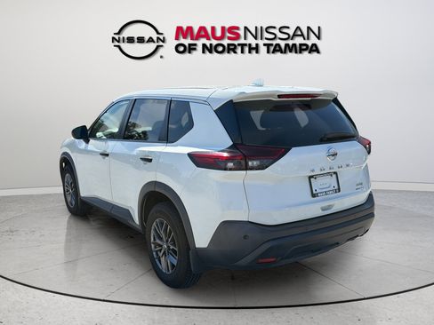 Used 2021 Nissan Rogue S AWD/4WD image 9
