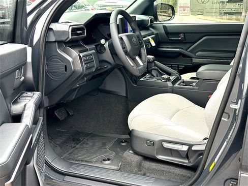 New 2026 Toyota 4Runner SR5 image 10