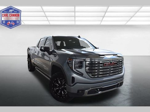 Used 2023 GMC Sierra 1500 Denali w/ Denali Reserve Package AWD/4WD image 1