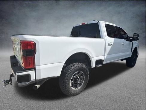 Used 2024 Ford F250 Lariat w/ Tremor Off-Road Package AWD/4WD image 5