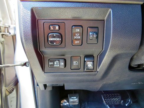 Used 2021 Toyota Tundra SR5 image 26