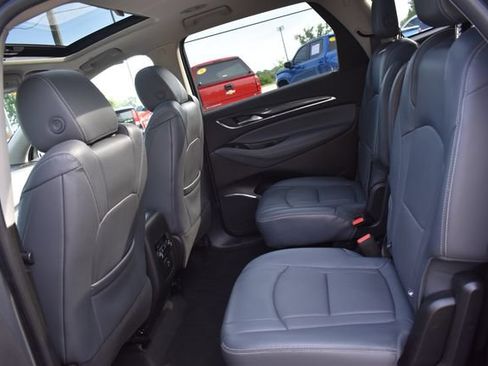 Certified 2018 Buick Enclave Essence w/ Trailering Package FWD image 21