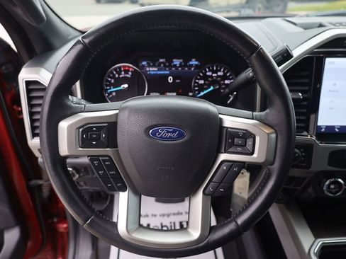 Used 2022 Ford F350 Lariat image 13