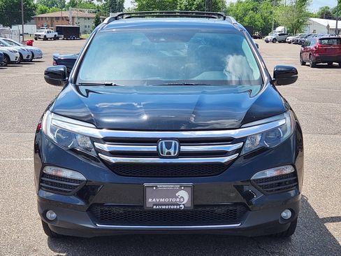 Used 2017 Honda Pilot Elite image 5