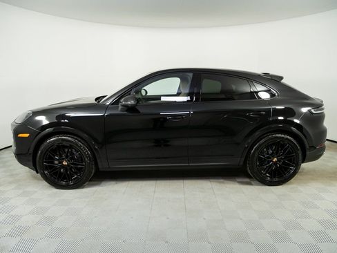 New 2026 Porsche Cayenne Coupe AWD/4WD image 2