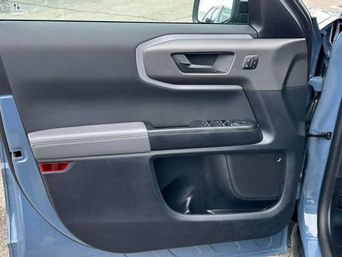 Used 2025 Ford Bronco Sport Badlands image 16