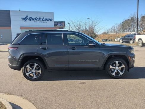 New 2025 Jeep Grand Cherokee Limited AWD/4WD image 6