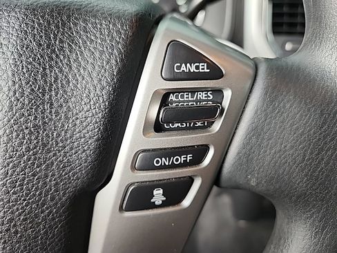 Used 2021 Nissan Titan SV w/ Accessory Utility Package AWD/4WD image 15