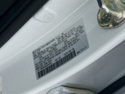 Used 2025 MAZDA CX-50 AWD 2.5 S w/ Premium Plus Pkg image 12