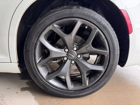 Used 2023 Chrysler 300 S RWD image 26