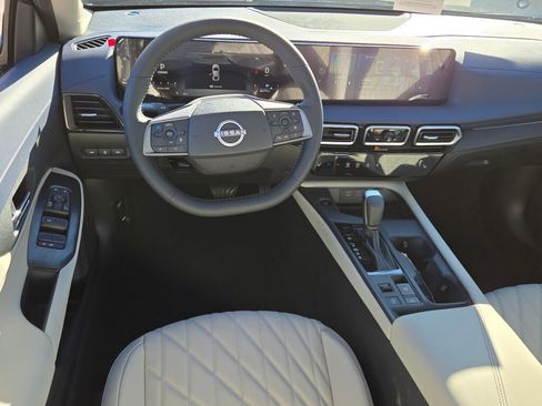 New 2026 Nissan Sentra SL w/ Floor Mat Package FWD image 15