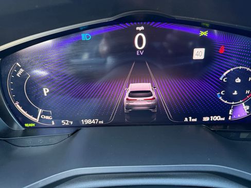 Used 2024 MAZDA CX-90 Plug-In Hybrid w/ Premium Plus image 12