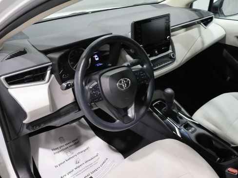 Used 2022 Toyota Corolla LE w/ Carpet Mat Package (TMS) FWD image 15