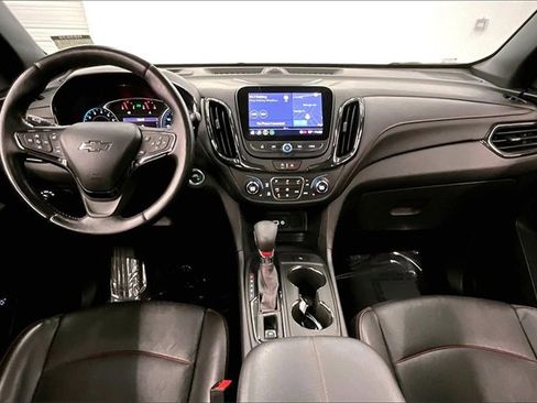 Used 2022 Chevrolet Equinox RS w/ RS Leather Package image 15