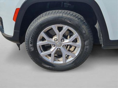 Used 2021 Jeep Grand Cherokee L Limited AWD/4WD image 7