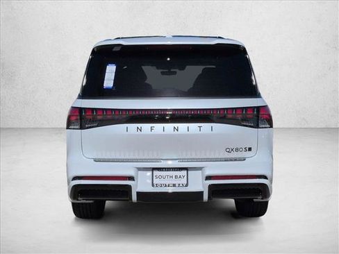 New 2026 INFINITI QX80 SPORT image 8