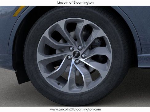 New 2026 Lincoln Aviator AWD w/ Jet Appearance Package image 22