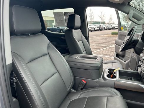 Used 2019 GMC Sierra 1500 SLT w/ SLT Premium Package image 28