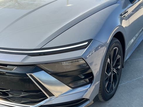 Used 2025 Hyundai Sonata SEL image 4