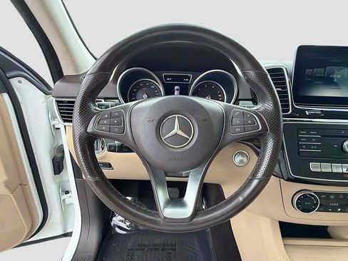 Used 2017 Mercedes-Benz GLE 350 w/ Premium 1 Package image 38
