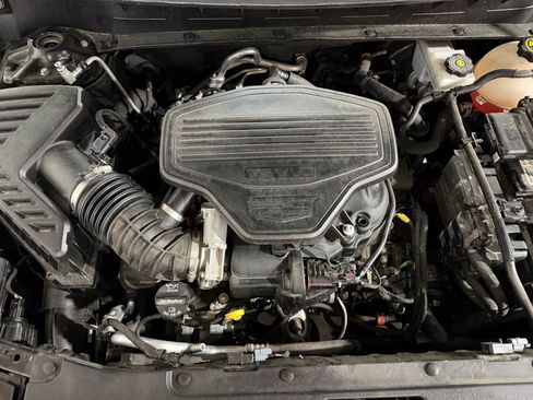 Used 2024 Cadillac XT6 Premium Luxury FWD image 53