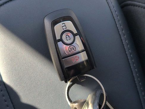 New 2025 Ford Maverick XLT w/ XLT Luxury Package image 25