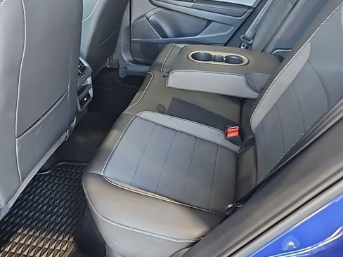 Used 2024 Volkswagen Taos SE w/ Black Wheel Plus Package image 22