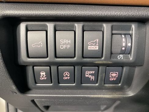 Used 2023 Subaru Forester Touring image 25