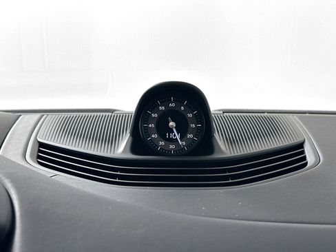 Certified 2025 Porsche Taycan image 33