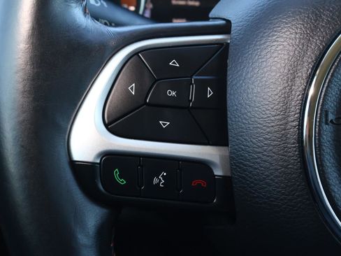 Used 2017 Jeep Compass Latitude w/ Popular Equipment Group image 24