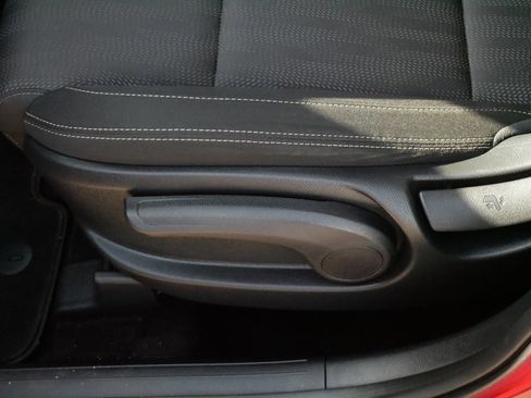 Used 2021 Kia Sportage LX image 20