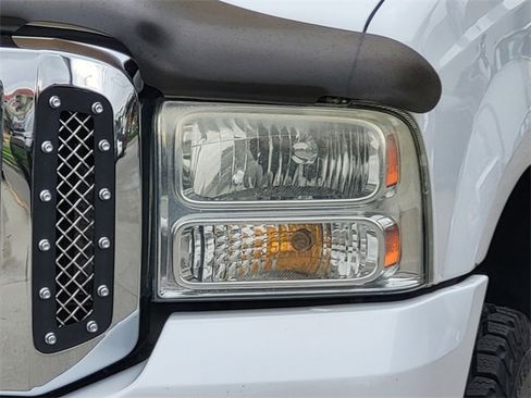 Used 2006 Ford F350 4x4 Crew Cab DRW Super Duty image 36