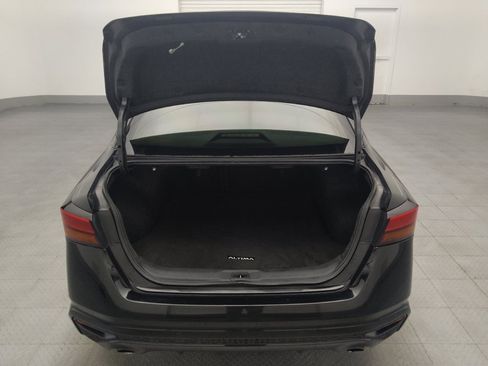 Used 2020 Nissan Altima 2.5 SL FWD image 29