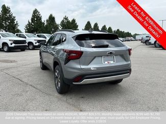 New 2025 Chevrolet Trax LT w/ Driver Confidence Package video 3
