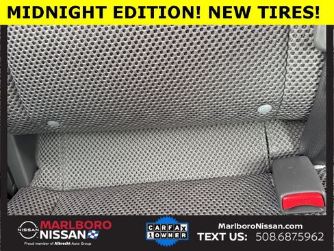 Certified 2020 Nissan Frontier SV w/ Midnight Edition Floor Mats image 16