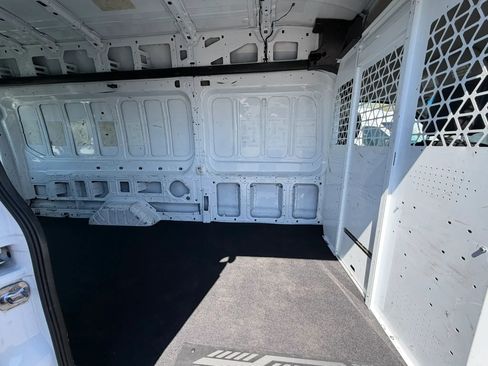 Used 2021 Ford Transit 250 148 High Roof Extended image 18