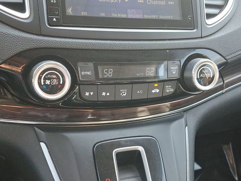Used 2015 Honda CR-V EX-L image 17