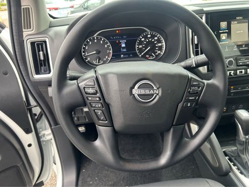 New 2026 Nissan Frontier SV w/ Tow Package RWD image 21