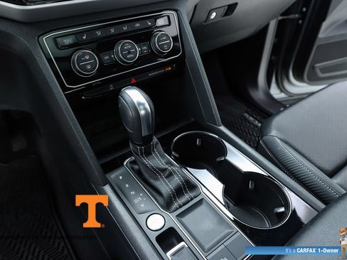 Used 2023 Volkswagen Atlas Cross Sport SE w/ Panoramic Sunroof Package FWD image 63